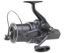 Daiwa naviják 23 EMBLEM 45 SCW QD