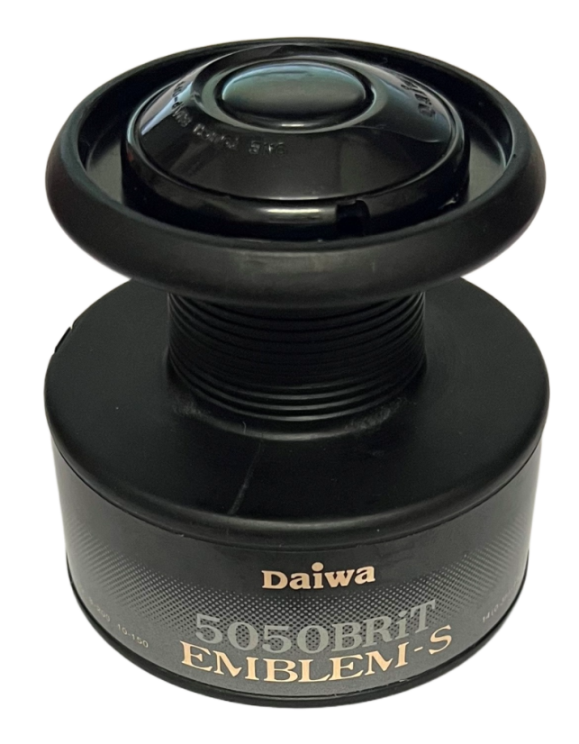 Daiwa náhradní cívka Emblem-S 5050BRiT