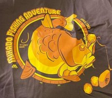 Mikado rybářské tričko s kaprem Fishing Adventure Carp