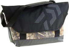 Daiwa rybářská taška Messenger Flap Bag L