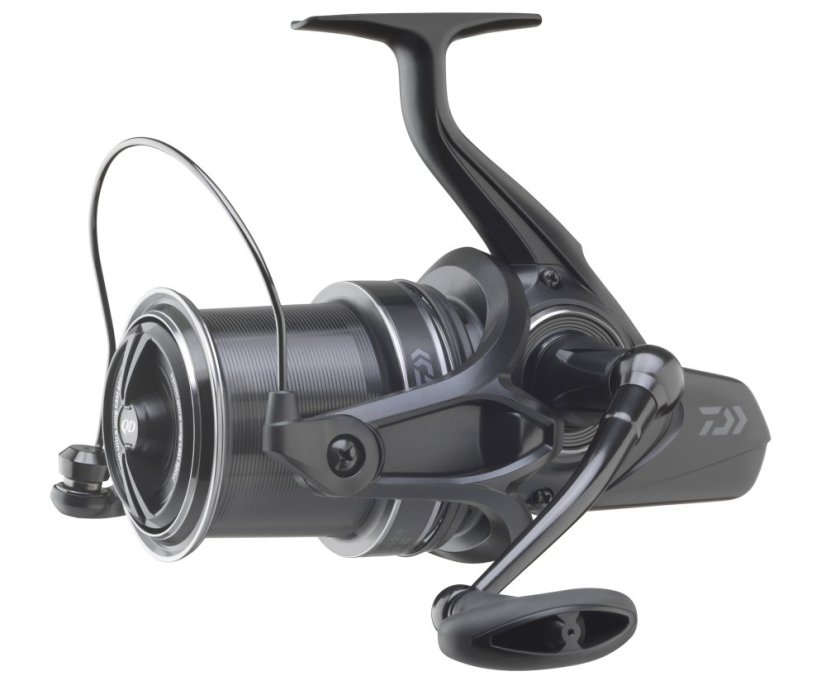 Daiwa naviják 23 EMBLEM 45 SCW QD