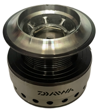 Daiwa náhradní cívka Exceler-S 3000 - použitá (pohled z hora)