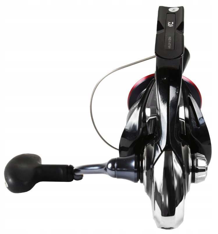 Daiwa naviják 23 FUEGO LT 3000-CXH