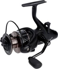 Přední pohled na naviják Mikado INTRO CARP II 6005 Přední pohled na naviják Mikado INTRO CARP II 6005